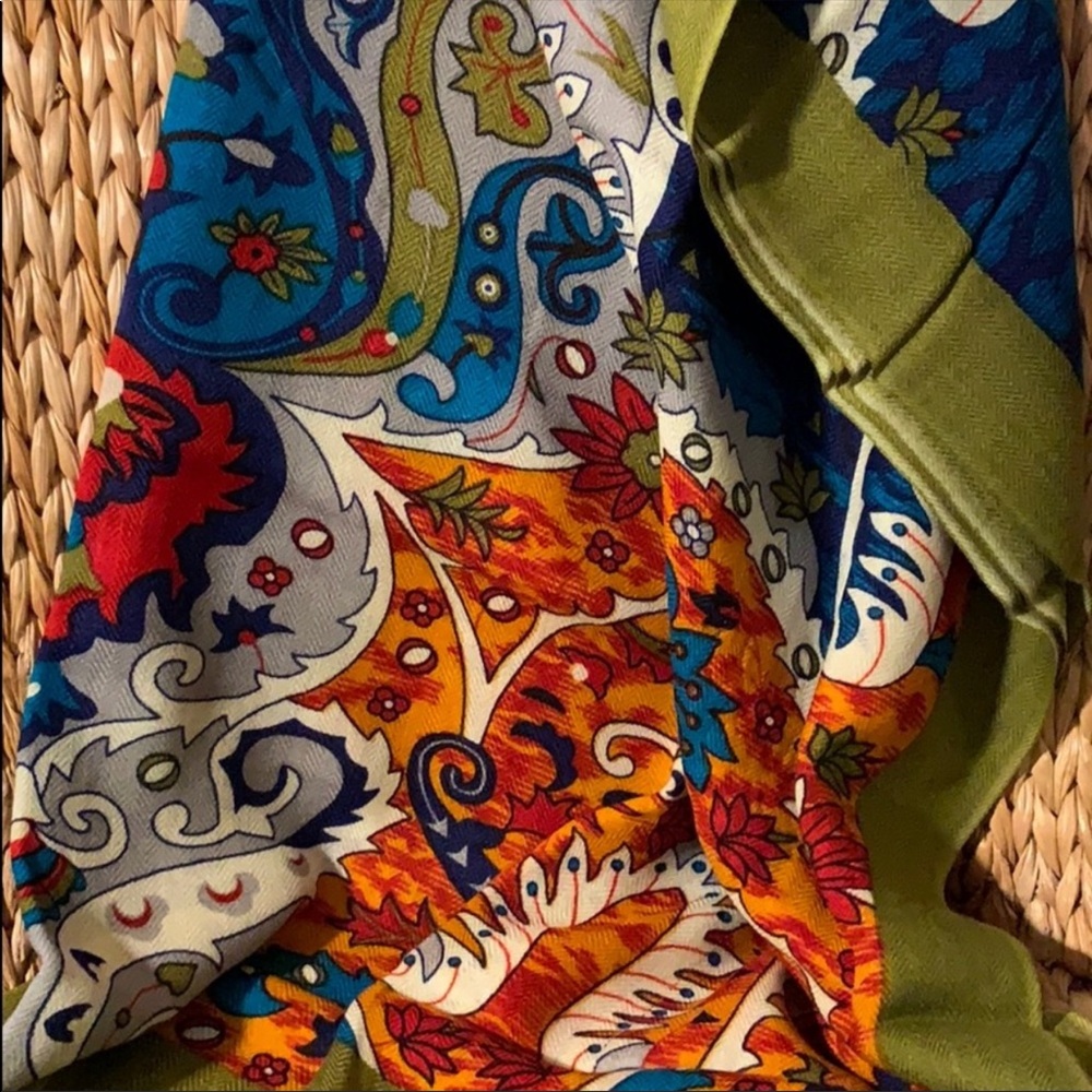 New XL Super Soft Wool Scarf - Picture 7 of 8